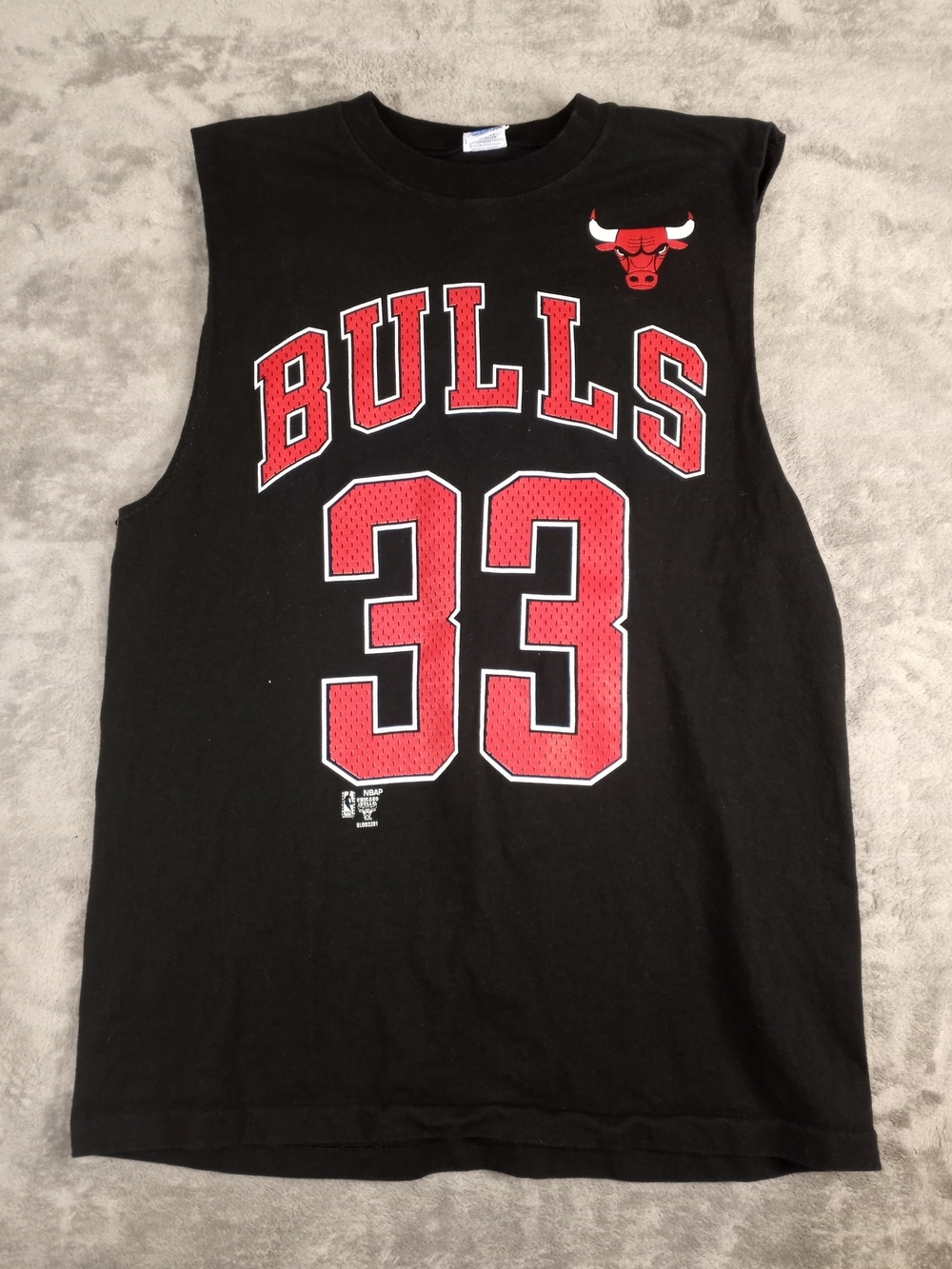 Salem Sportwear Vintage Chicago Bulls #33 Sleeveless Graphic Tank Tap Black Red